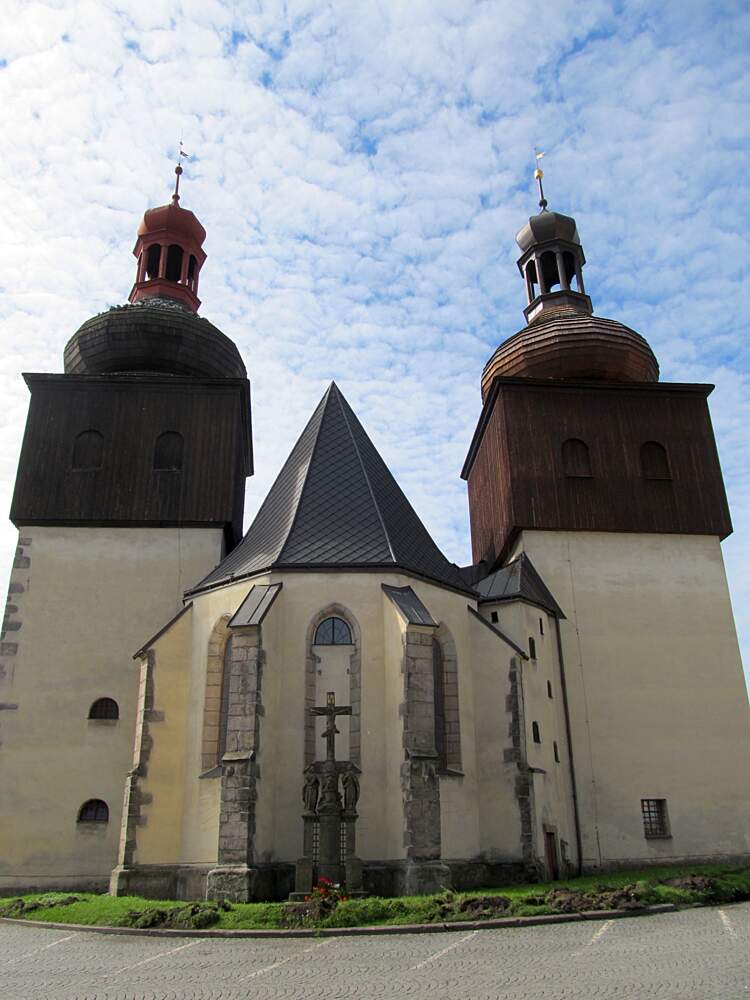 Iglesia De San Lorenzo Nachod Atracciones Turisticas Tropter Com