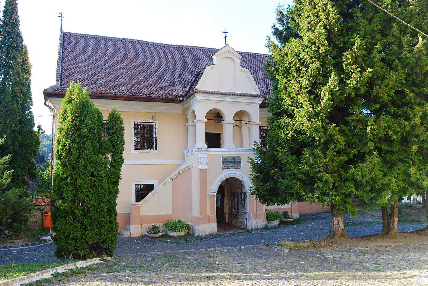 Museum Of The First Romanian School Brașov Tourist Attractions Tropter Com