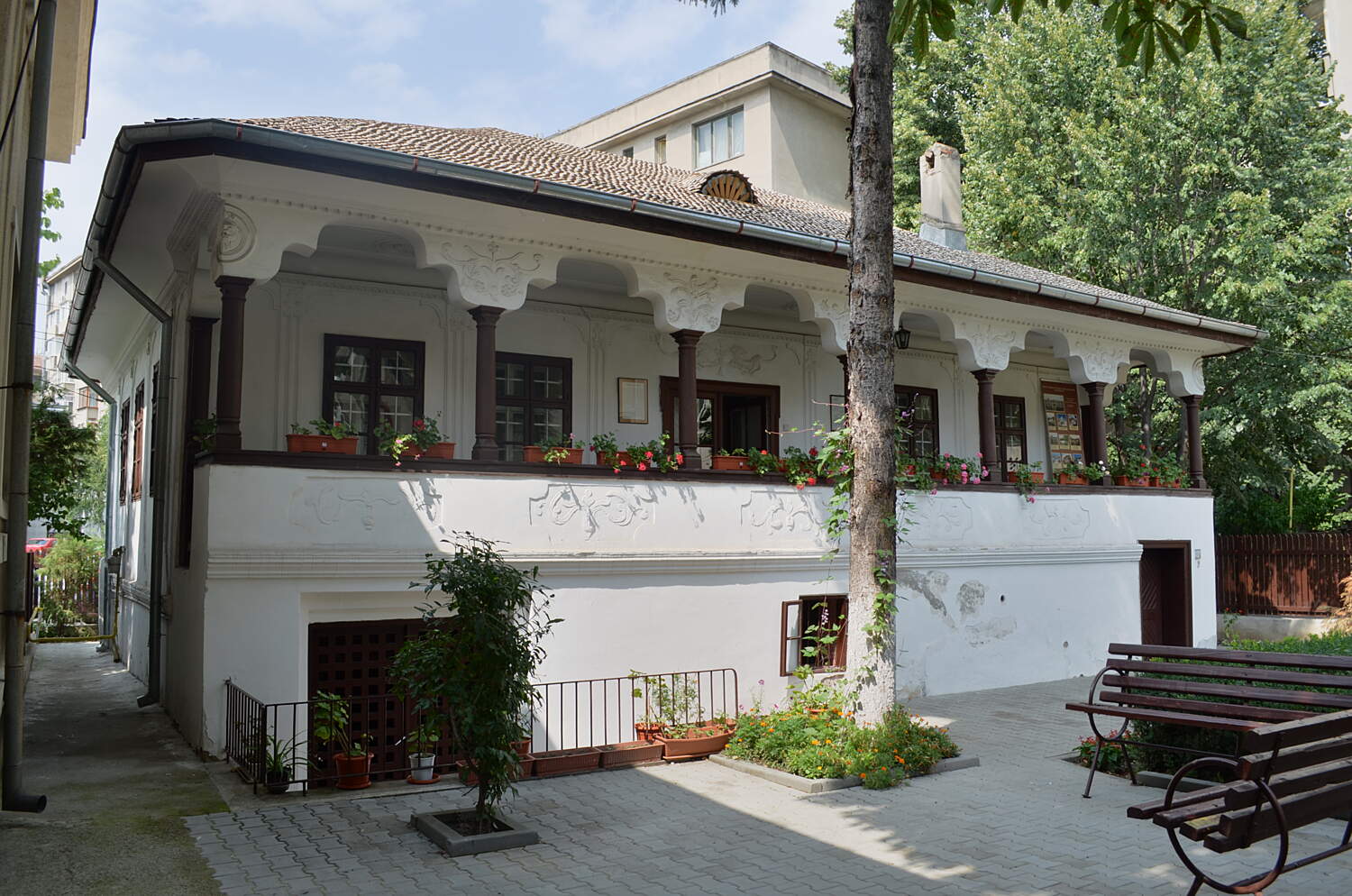 Ion Luca Caragiale Museum Ploiești Tourist Attractions Tropter Com