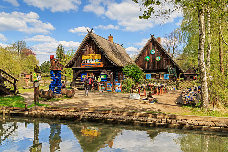 Skansen clogs deals