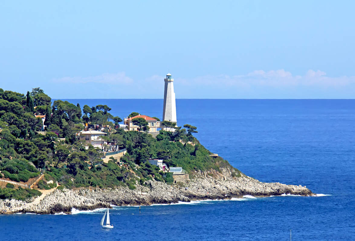Cap ferrat lighthouse clearance