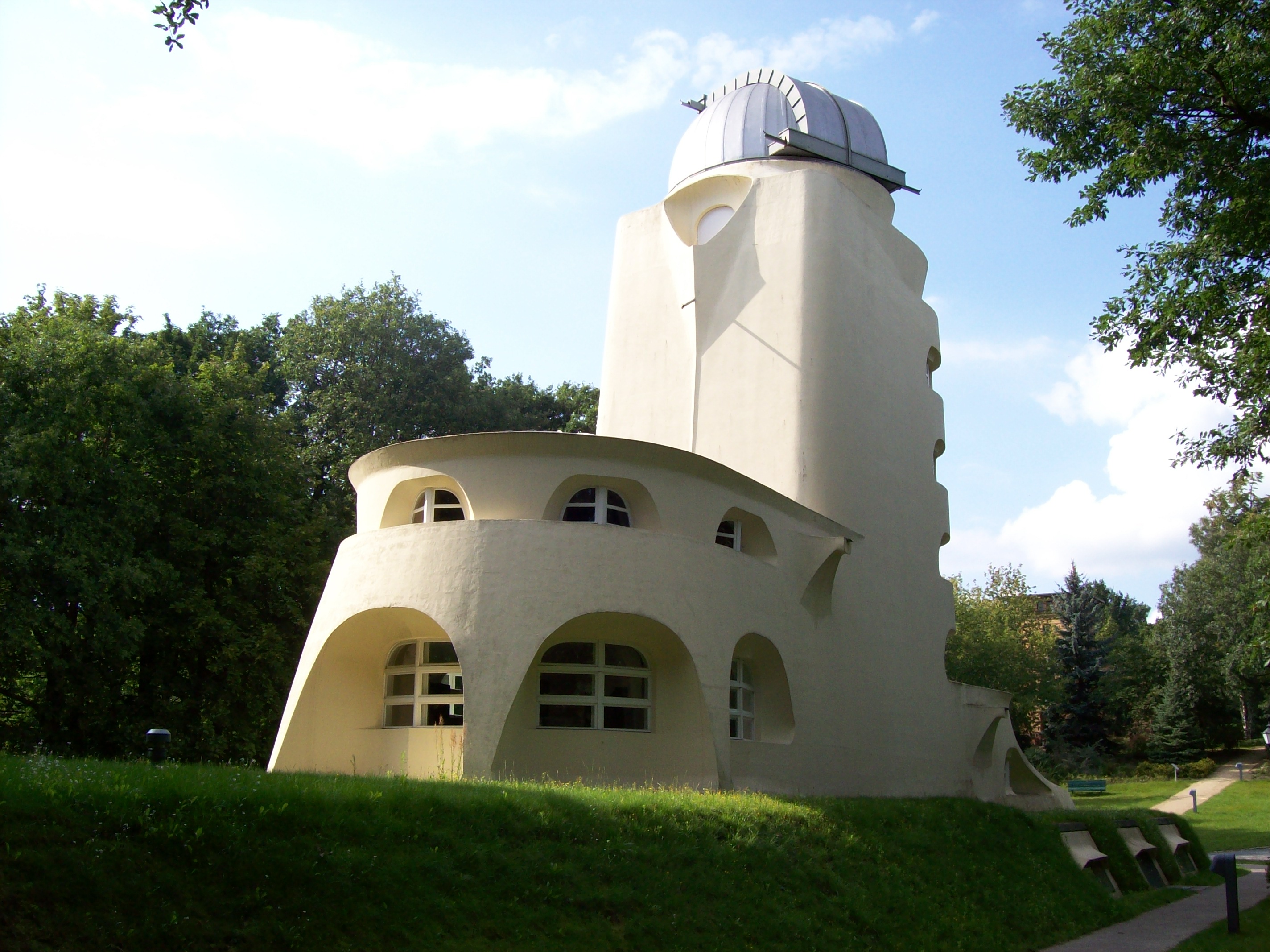 Torre De Einstein Potsdam Atracciones Turisticas Tropter Com