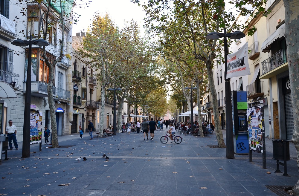 Rambla De Vilanova Vilanova I La Geltru Tourist Attractions Tropter Com
