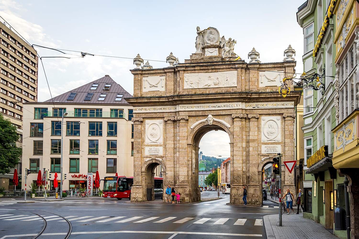 Luk Triumfalny Innsbruck Atrakcje Turystyczne Tropter Com