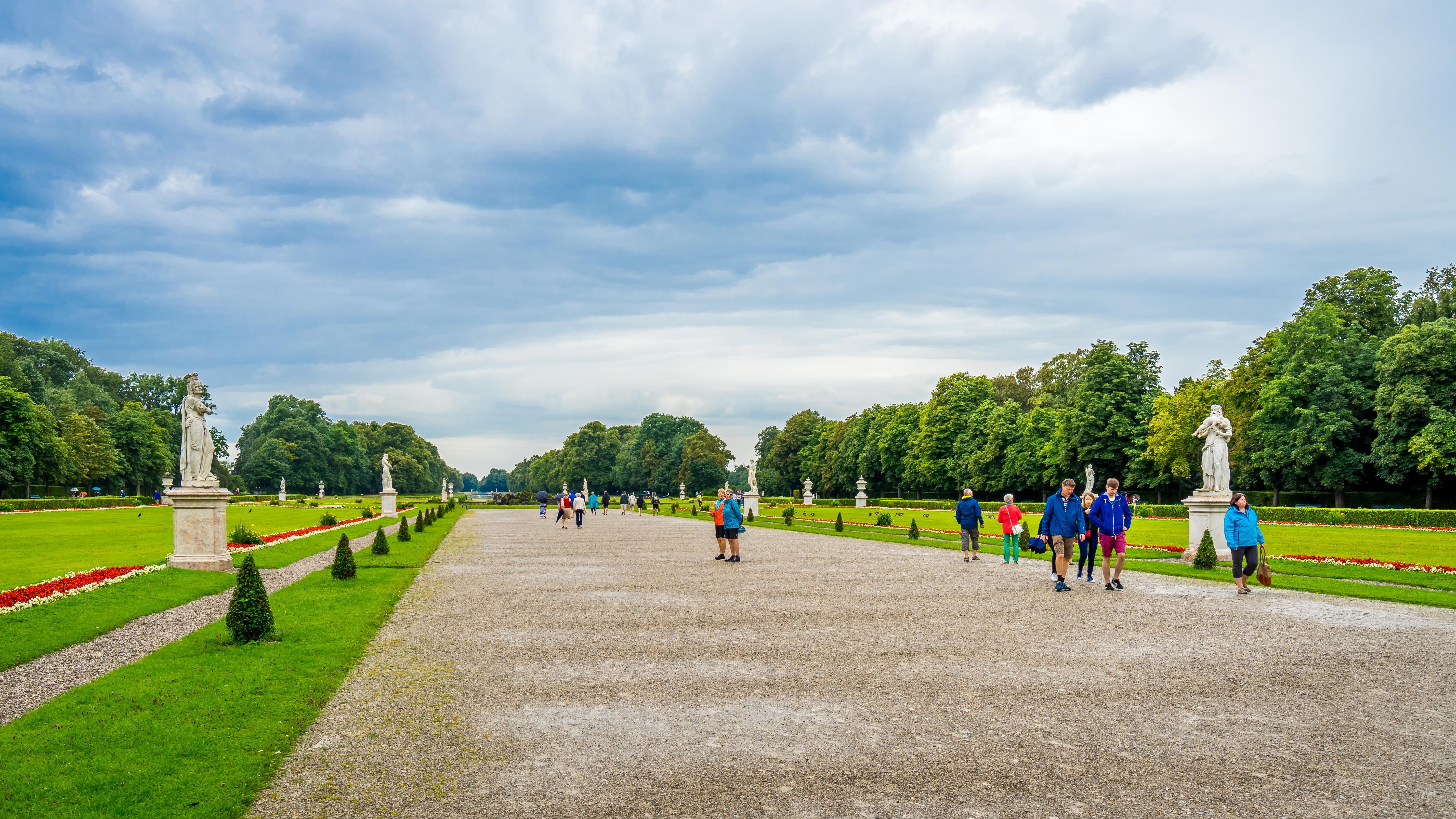 Parque Del Castillo Munich Atracciones Turisticas Tropter Com